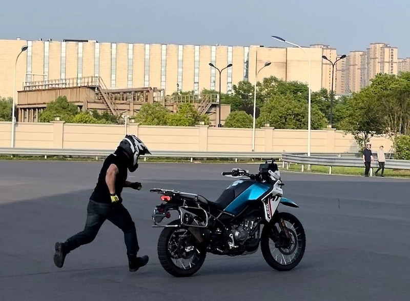 450mt-cfmoto-motorky